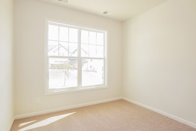 012 photo bedroom 11800232