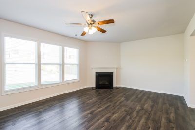 002 photo living room 14446075