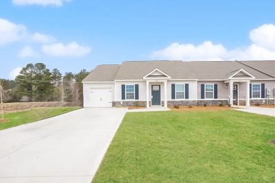 000 front view 10573576