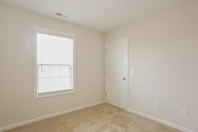 012 photo bedroom 10573582