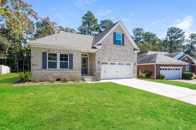 002 photo front view 11796408