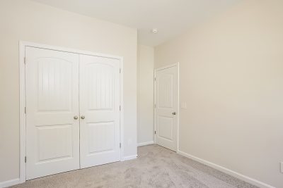 010 photo bedroom 11800195