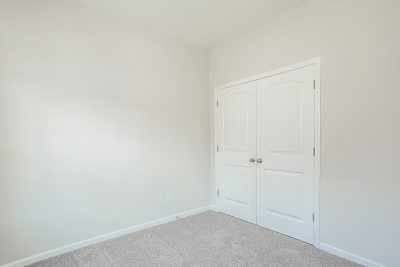011 photo bedroom 11800205