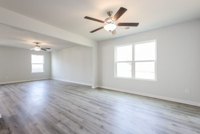 002 Living Room ET61029