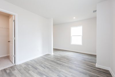 007 photo dining room 10577347