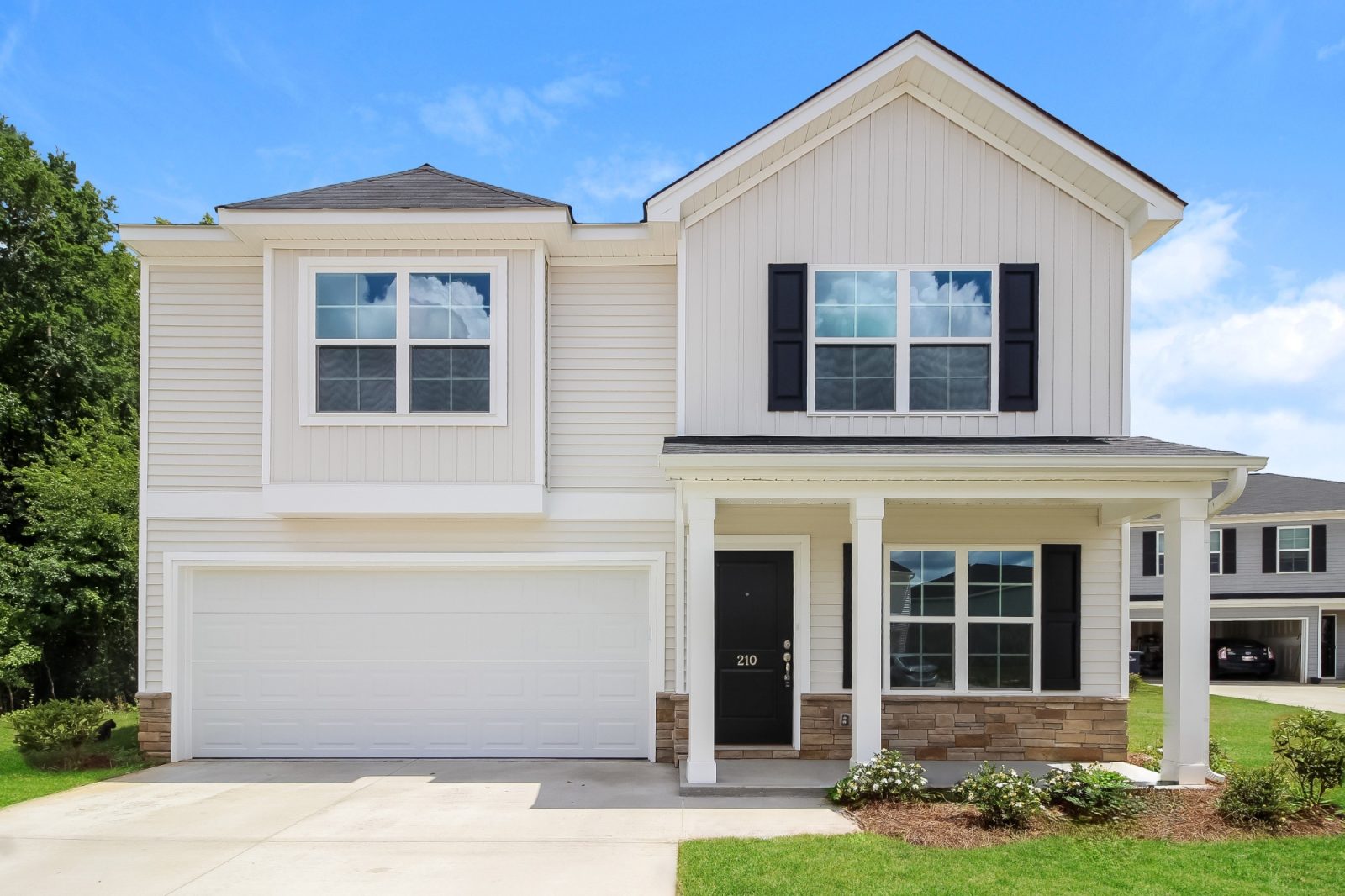 000 photo front view 11279679