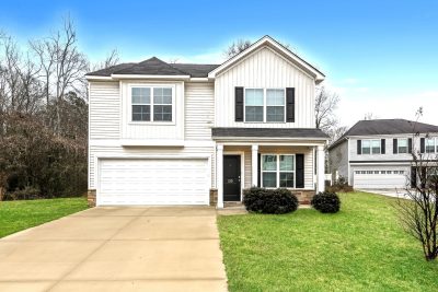 000 000 photo front view 15147354 1