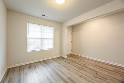 007 008 photo dining room 15147363