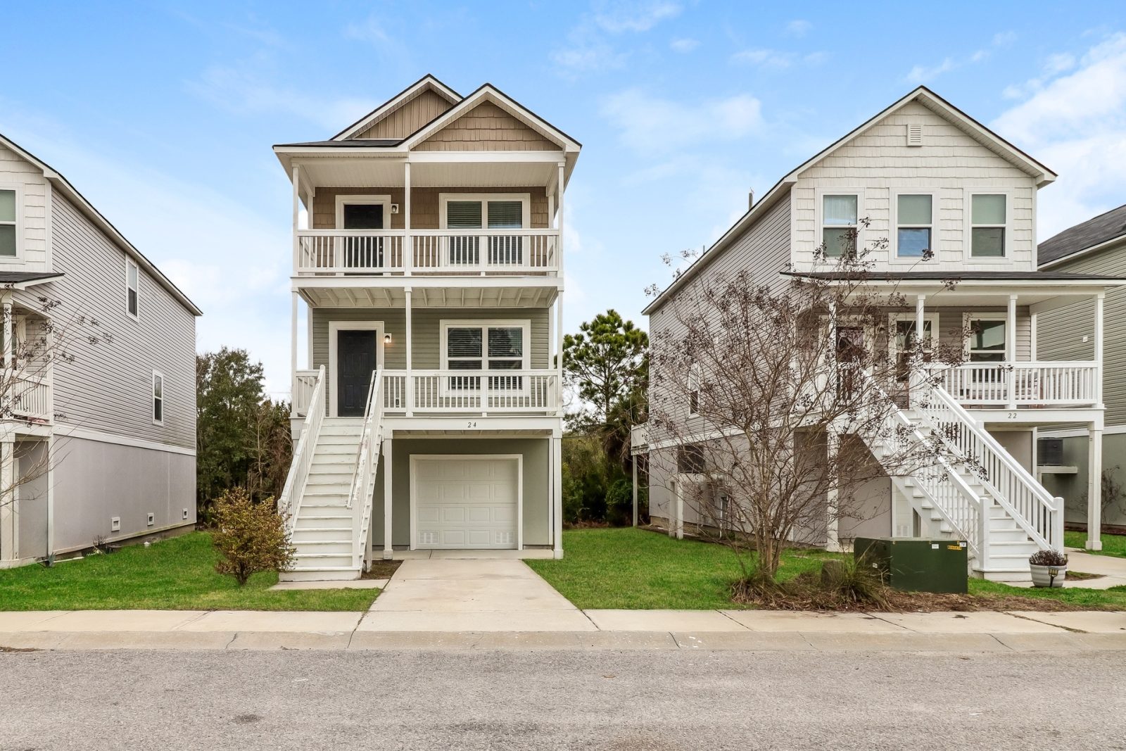 000 photo front view 15183615