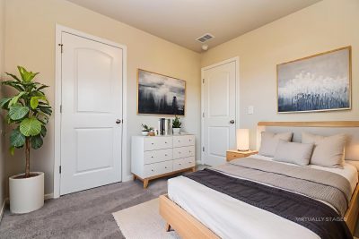 005 photo vs bedroom 15183176