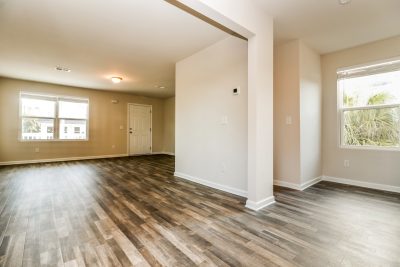 002 Living Room ET51241