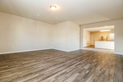 003 Living Room ET51241