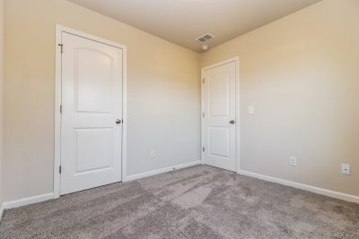 010 Bedroom ET51241