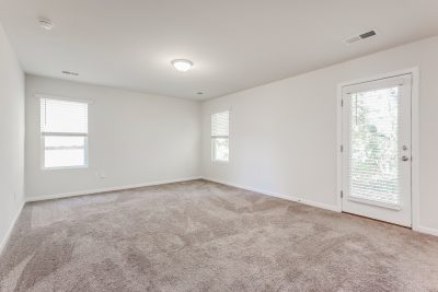 002 photo living room 13285918