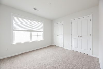 011 Bedroom ET71043