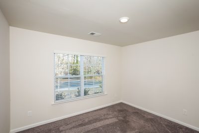012 Bedroom ET51134