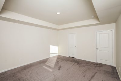 010 photo main bedroom 14258952