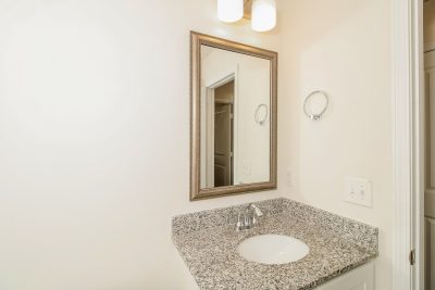 012 photo bathroom 13291243