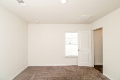 009 Main Bedroom ET91077