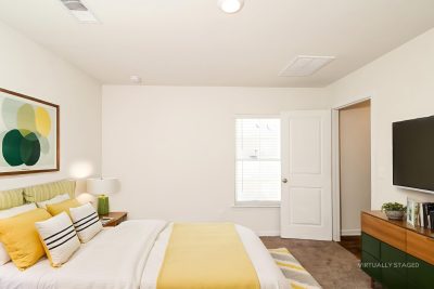 010 VS Main Bedroom ET91077