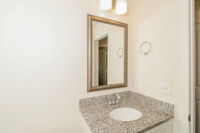 019 Bathroom ET91077
