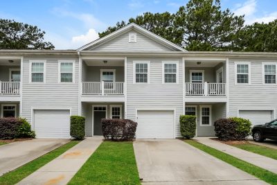 000 photo Front View 7624b745 c6a7 4bcf 9296 e779f9c4c55c