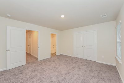 007 Main Bedroom ET42071