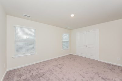 010 Bedroom ET42071