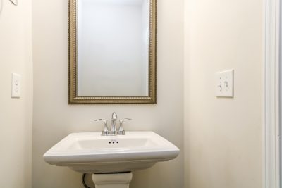 013 photo bathroom 15149927