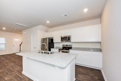006 Kitchen ET42076