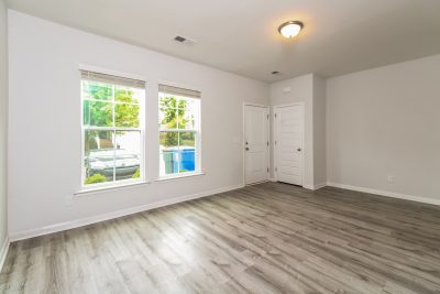 001 photo living room 12727921