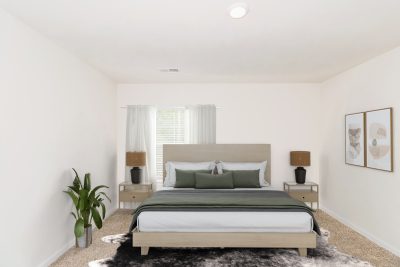 003 Alden Glen Main Bedroom SQFT 1883 STAGED