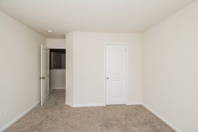 005 photo bedroom 13199379