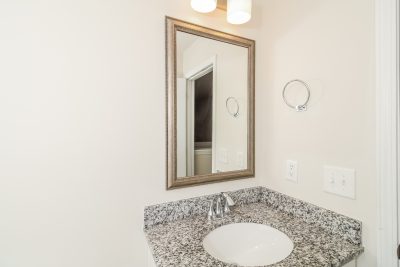 009 photo bathroom 13199377
