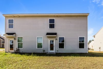 015 photo rear view 15240649