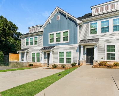 000 002 Front View ETA0026