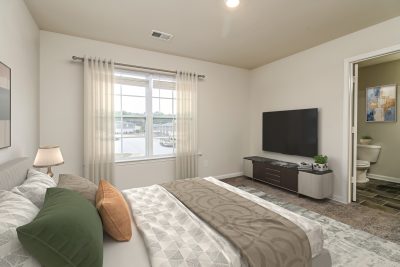 003 photo vs main bedroom 15157697