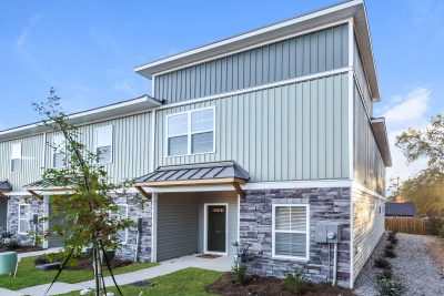 000 photo front view 10056135