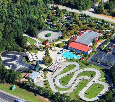 BJ Sidney walk Frankies Fun Park