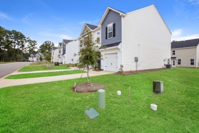 001 photo front view 11807157