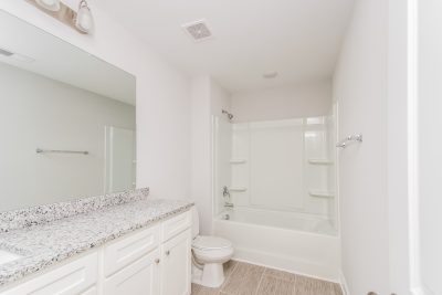 013 photo bathroom 11291046
