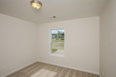 010 photo bedroom 11034142