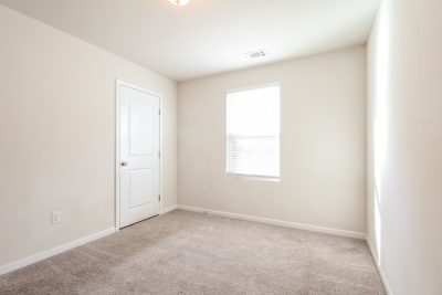010 Bedroom ET31045