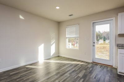 005 Dining Room ET41056