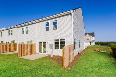 015 photo rear view 11795973
