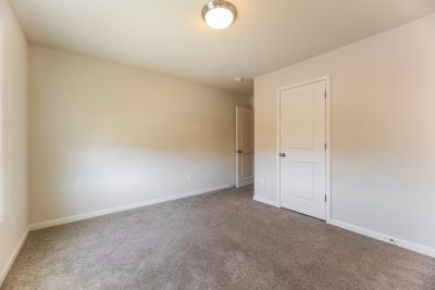 011 Bedroom ET91176