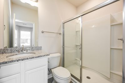 012 photo bathroom 15147631