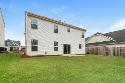 015 photo rear view 15147625