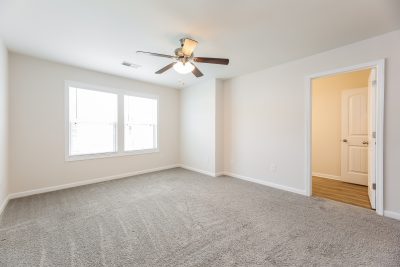 007 photo main bedroom 14028377