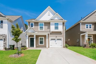 000 photo front view 13068914